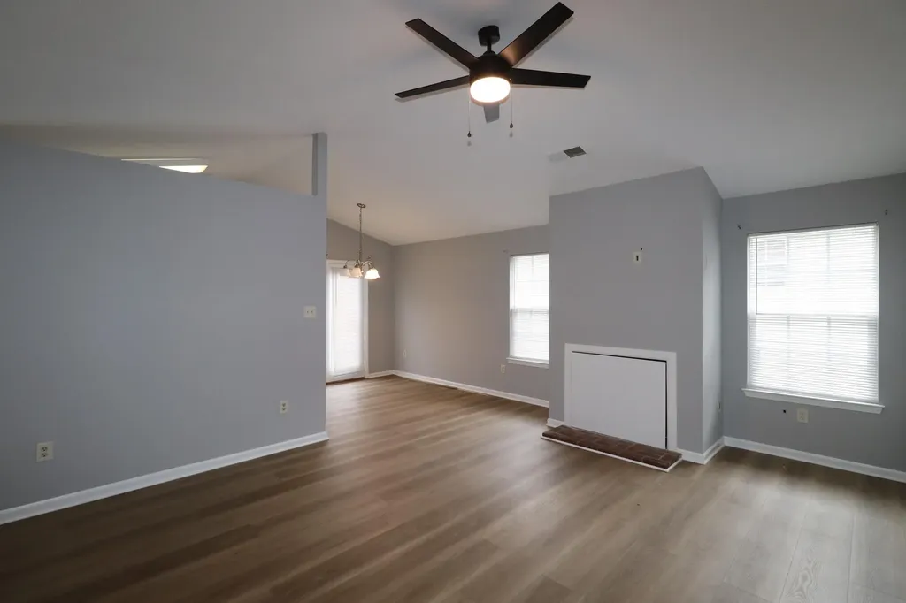 125 Christopher Drive Nicholasville KY 40356