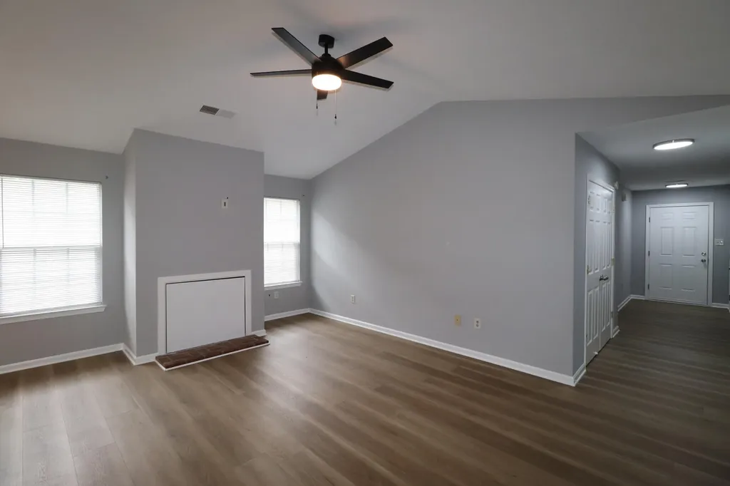 125 Christopher Drive Nicholasville KY 40356