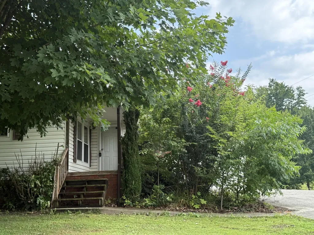 100 Oak Grove Church Road Corbin KY 40701