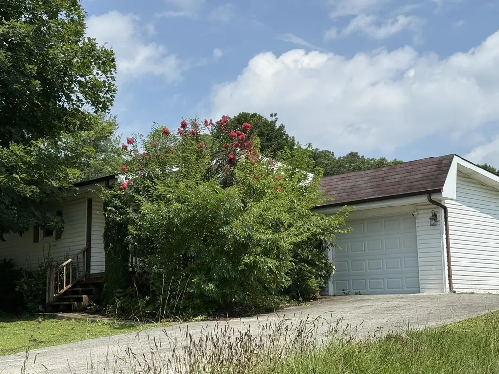 100 Oak Grove Church Road Corbin KY 40701