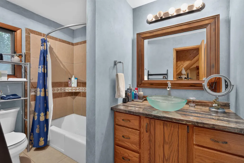 34 Dogwood Hills London KY 40741