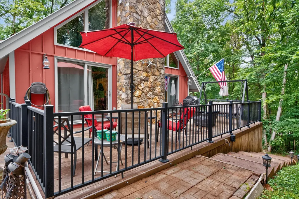 34 Dogwood Hills London KY 40741