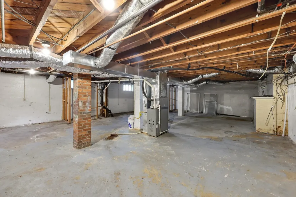 110-112 S Hanover Avenue Lexington KY 40502