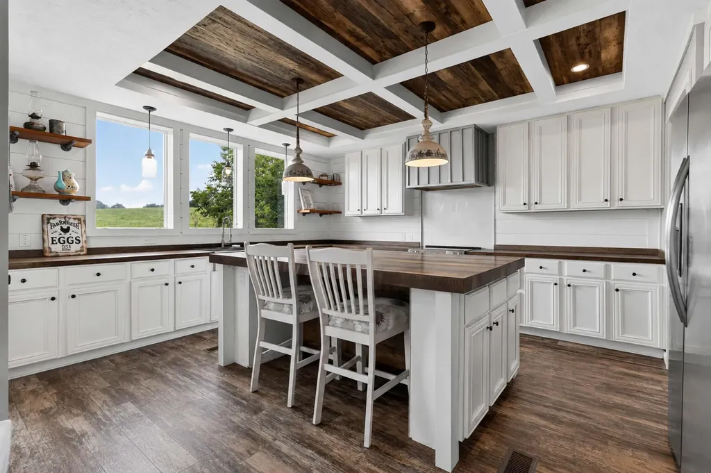126 Linda Lou Lane Science Hill KY 42553