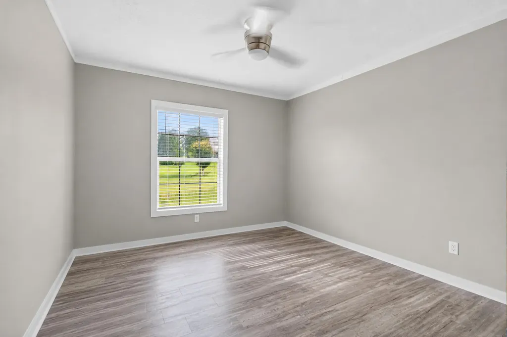 126 Linda Lou Lane Science Hill KY 42553