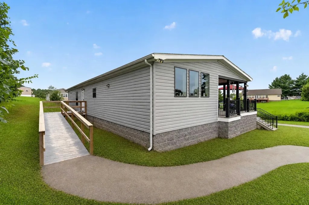 126 Linda Lou Lane Science Hill KY 42553