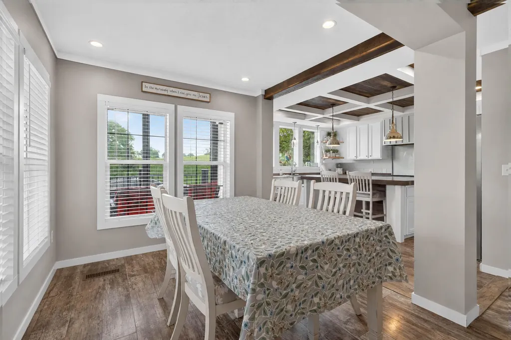 126 Linda Lou Lane Science Hill KY 42553