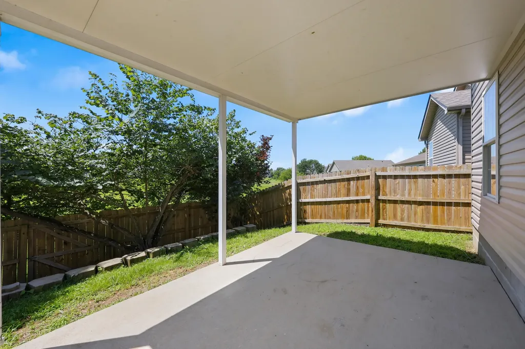 110 Baybrook Circle Nicholasville KY 40356