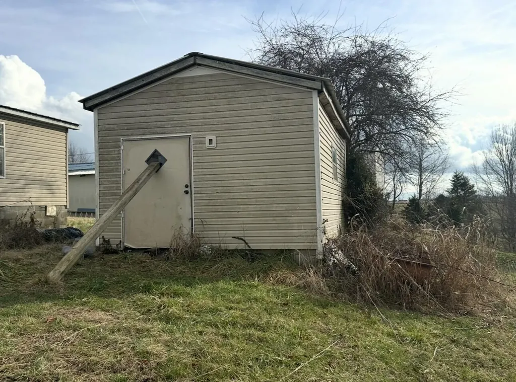 25 Southridge Road Stanford KY 40484