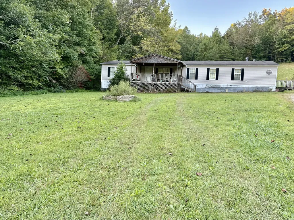 371 Jarvis Branch Road Barbourville KY 40906