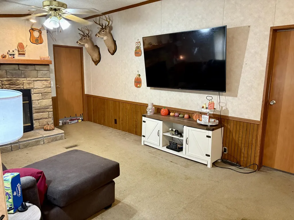 371 Jarvis Branch Road Barbourville KY 40906