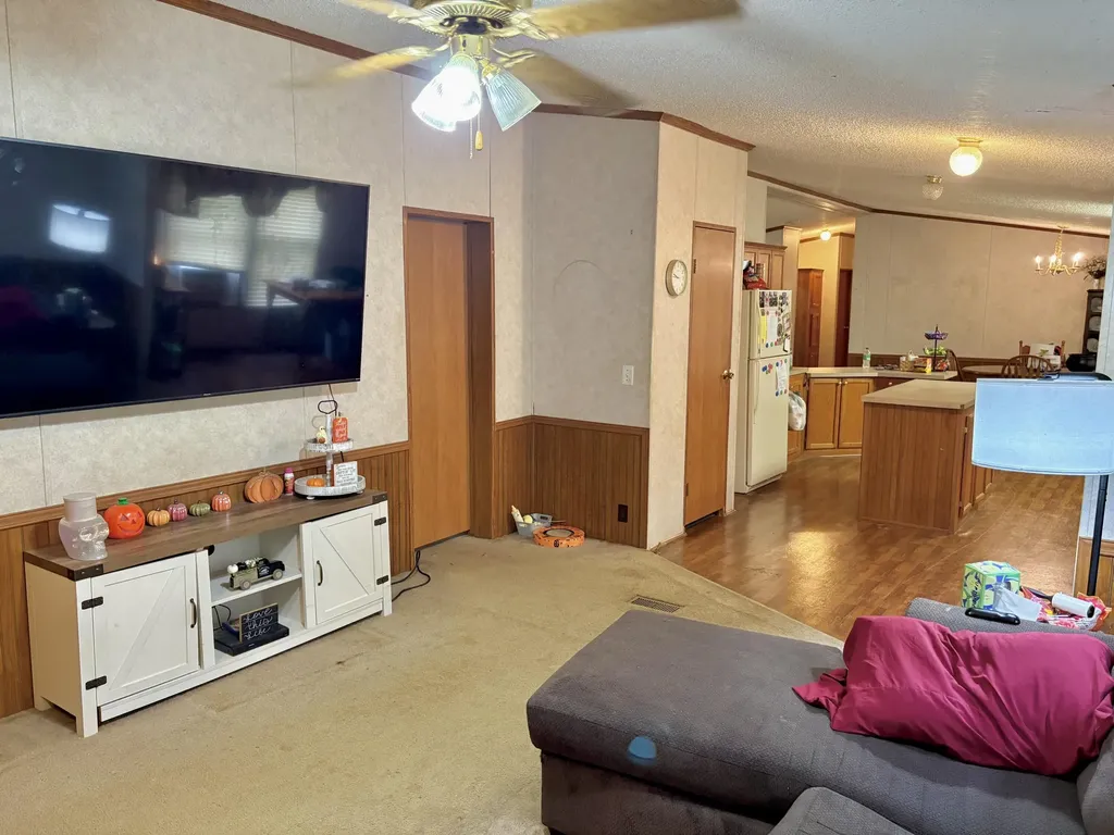 371 Jarvis Branch Road Barbourville KY 40906