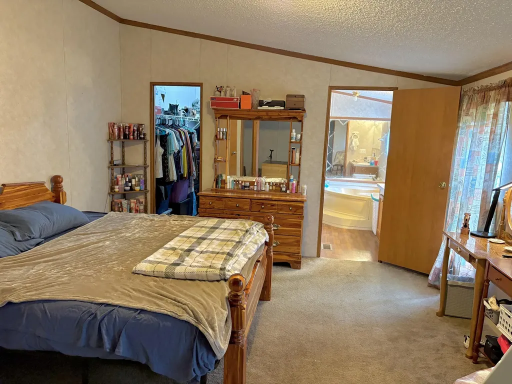 371 Jarvis Branch Road Barbourville KY 40906