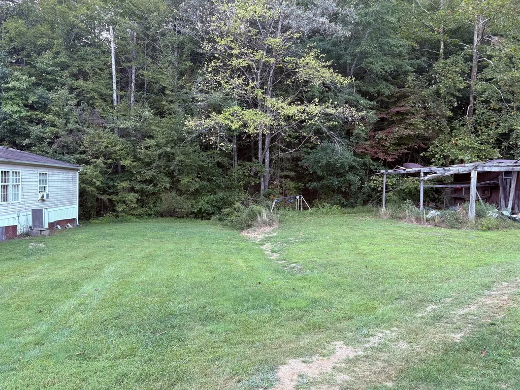 371 Jarvis Branch Road Barbourville KY 40906