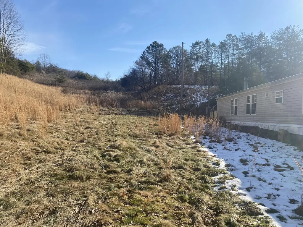 371 Jarvis Branch Road Barbourville KY 40906