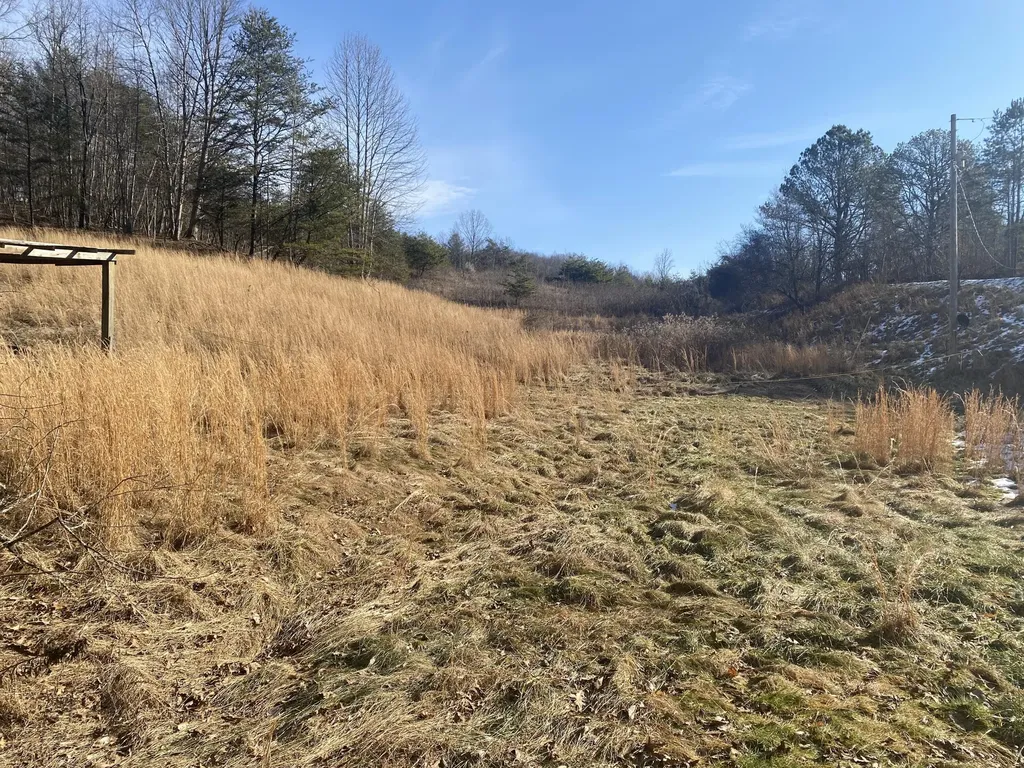 371 Jarvis Branch Road Barbourville KY 40906