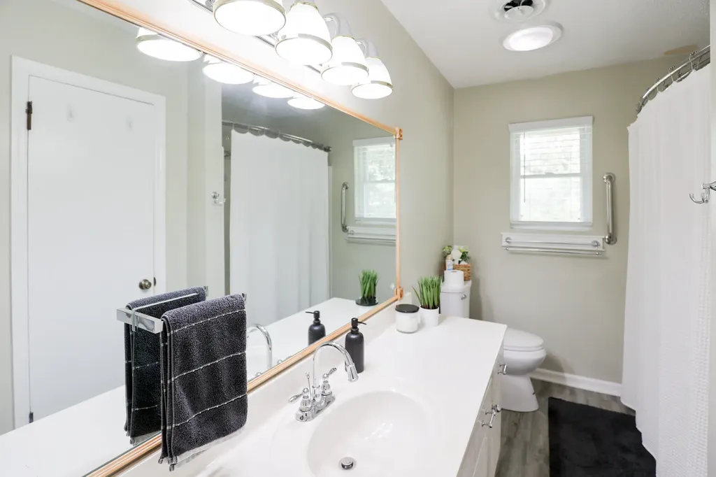 163 Rock Castle Road Gilbertsville KY 42044