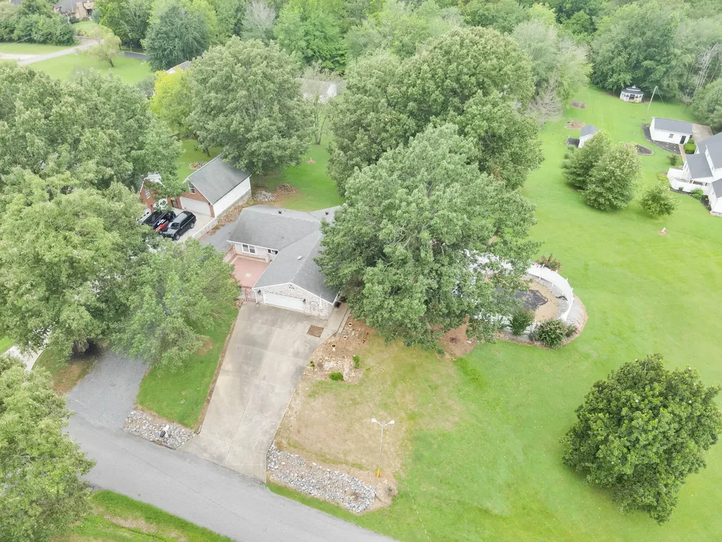 163 Rock Castle Road Gilbertsville KY 42044