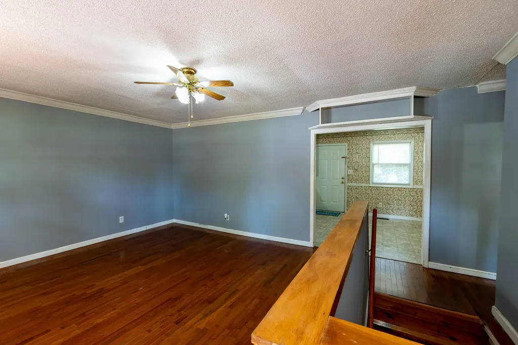 197 Dogwood Trail Gilbertsville KY 42044