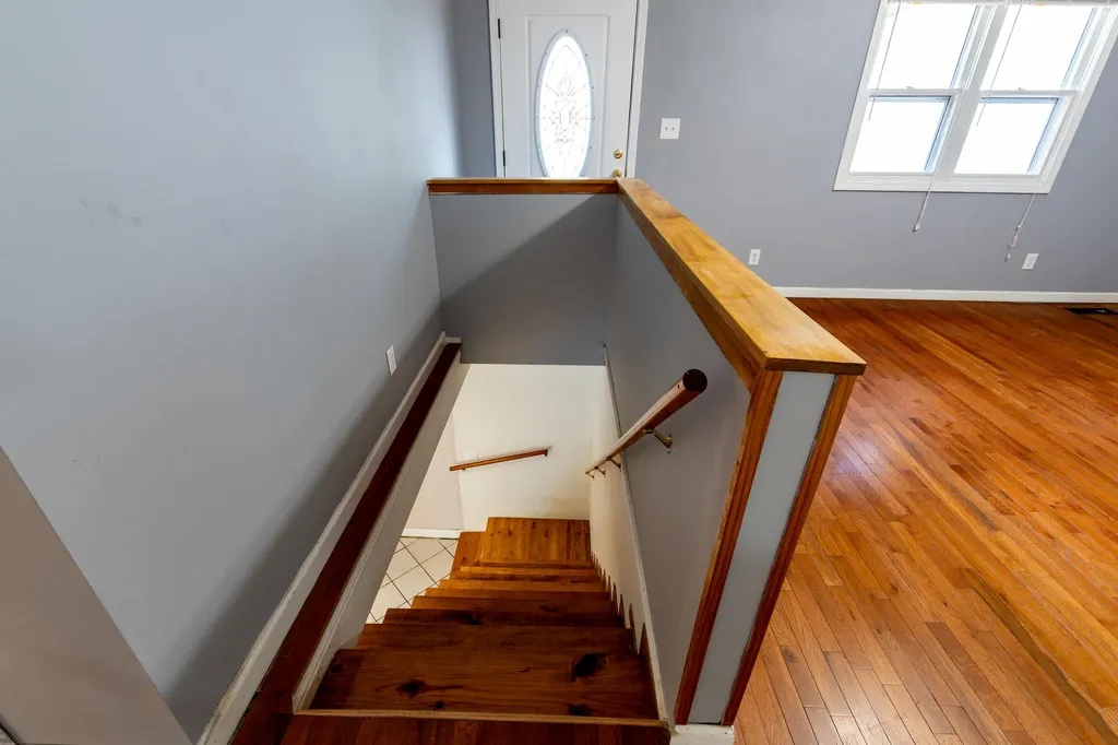 197 Dogwood Trail Gilbertsville KY 42044