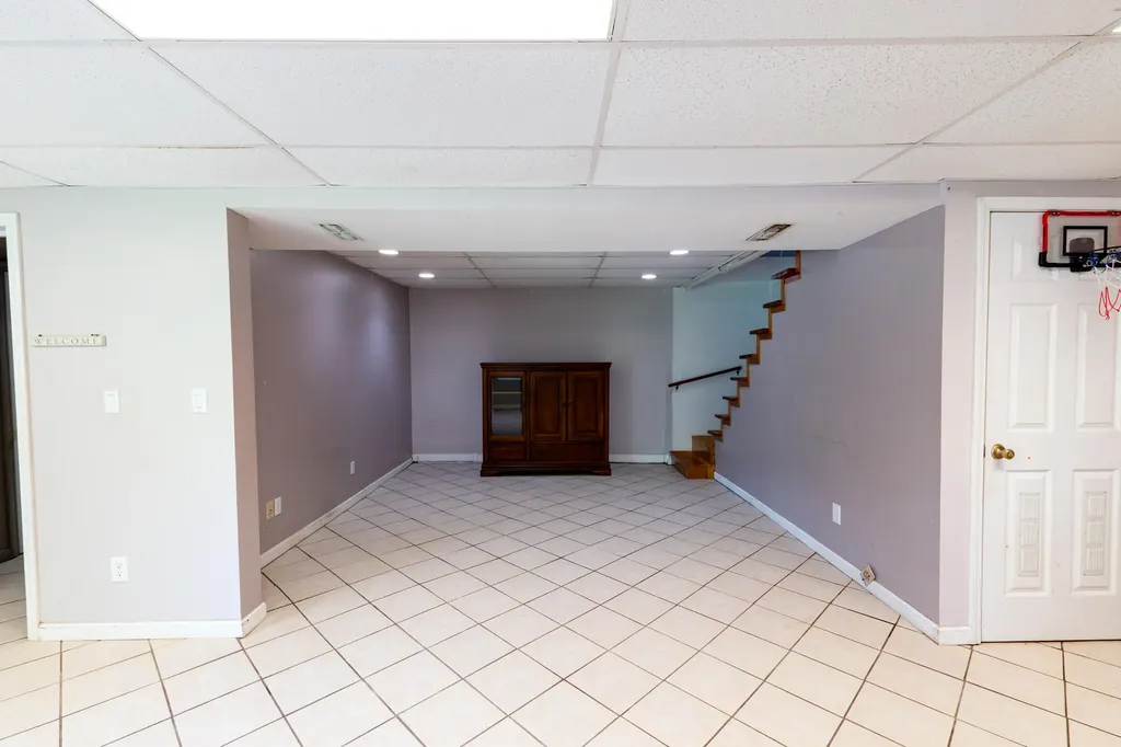 197 Dogwood Trail Gilbertsville KY 42044