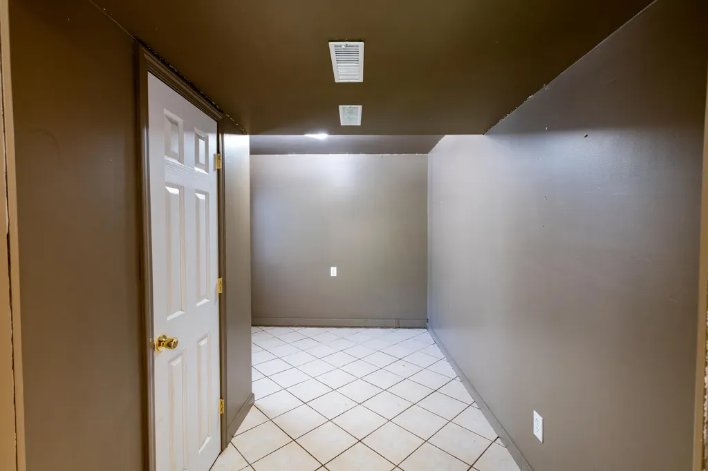197 Dogwood Trail Gilbertsville KY 42044