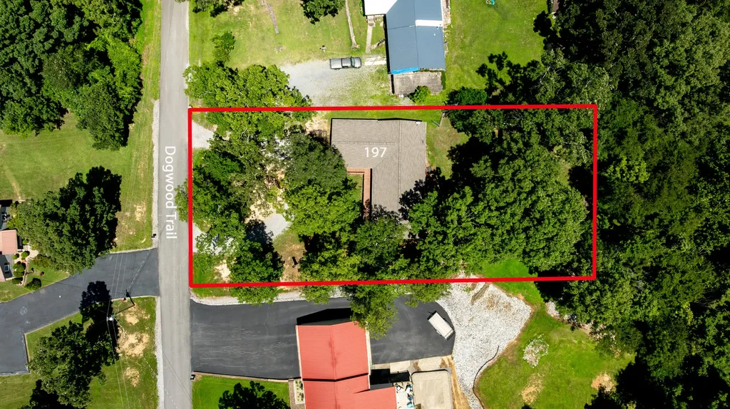197 Dogwood Trail Gilbertsville KY 42044