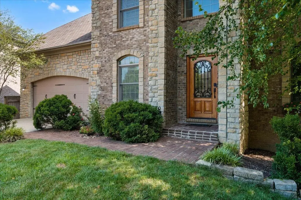 2589 Pascoli Place Lexington KY 40509