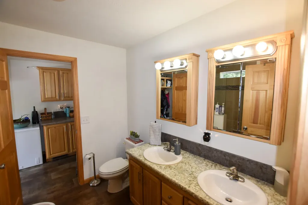 444 May Hollow Road Tollesboro KY 41189