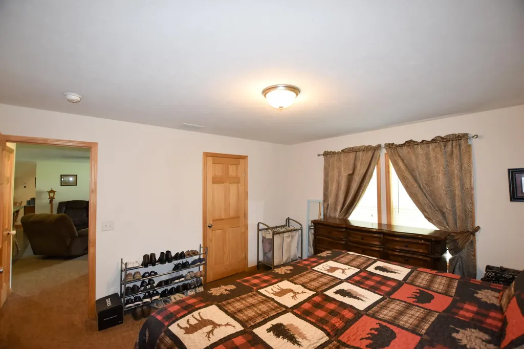 444 May Hollow Road Tollesboro KY 41189