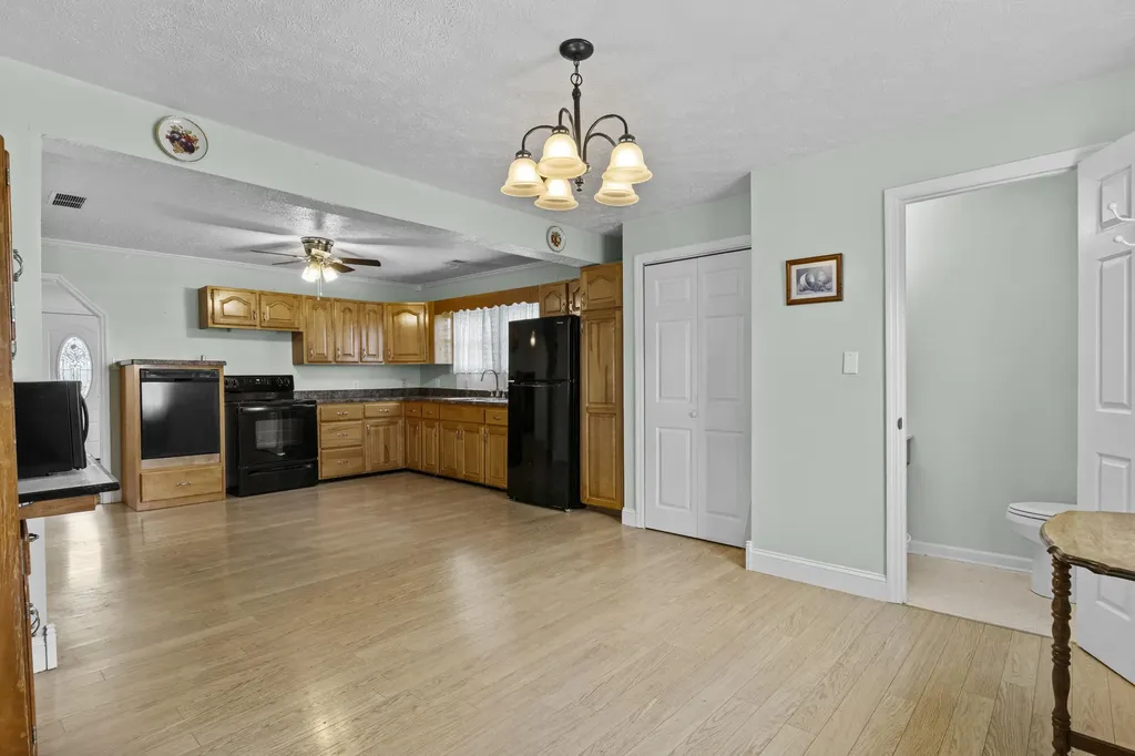 323 Charlie Norris Road Richmond KY 40475