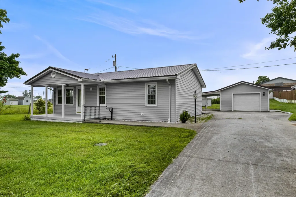 323 Charlie Norris Road Richmond KY 40475