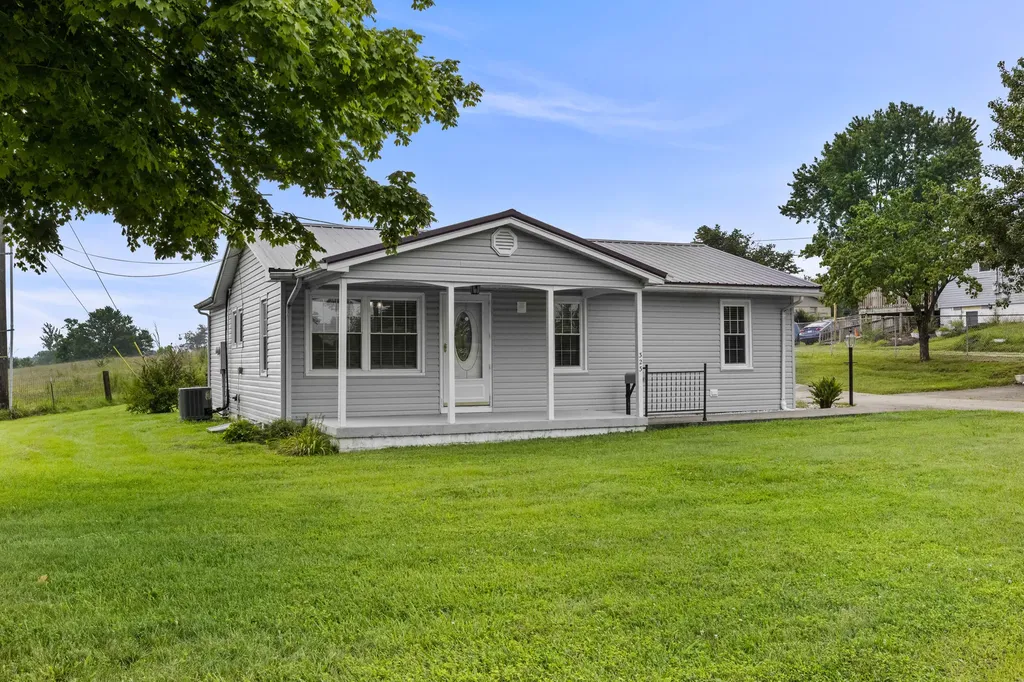 323 Charlie Norris Road Richmond KY 40475