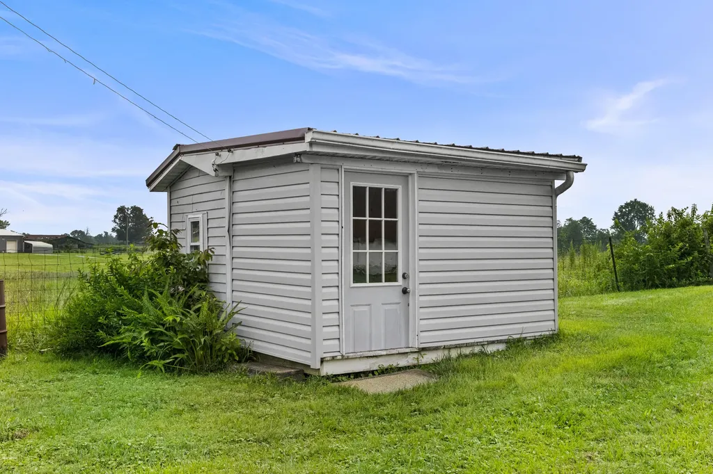 323 Charlie Norris Road Richmond KY 40475