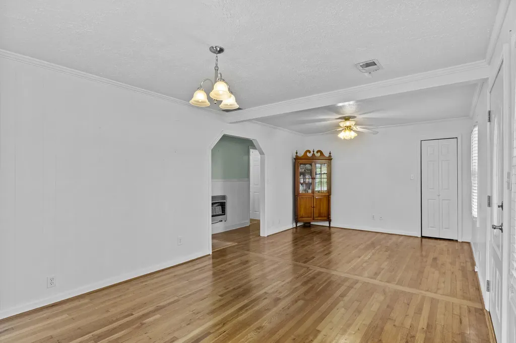 323 Charlie Norris Road Richmond KY 40475