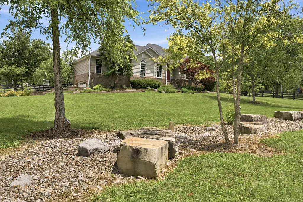 1208 Clear Creek Road Nicholasville KY 40356