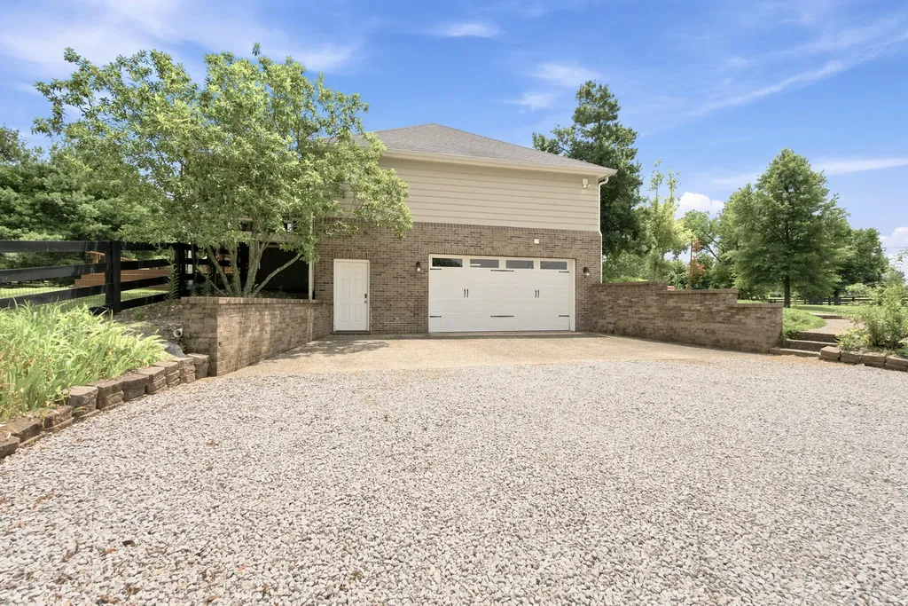 1208 Clear Creek Road Nicholasville KY 40356