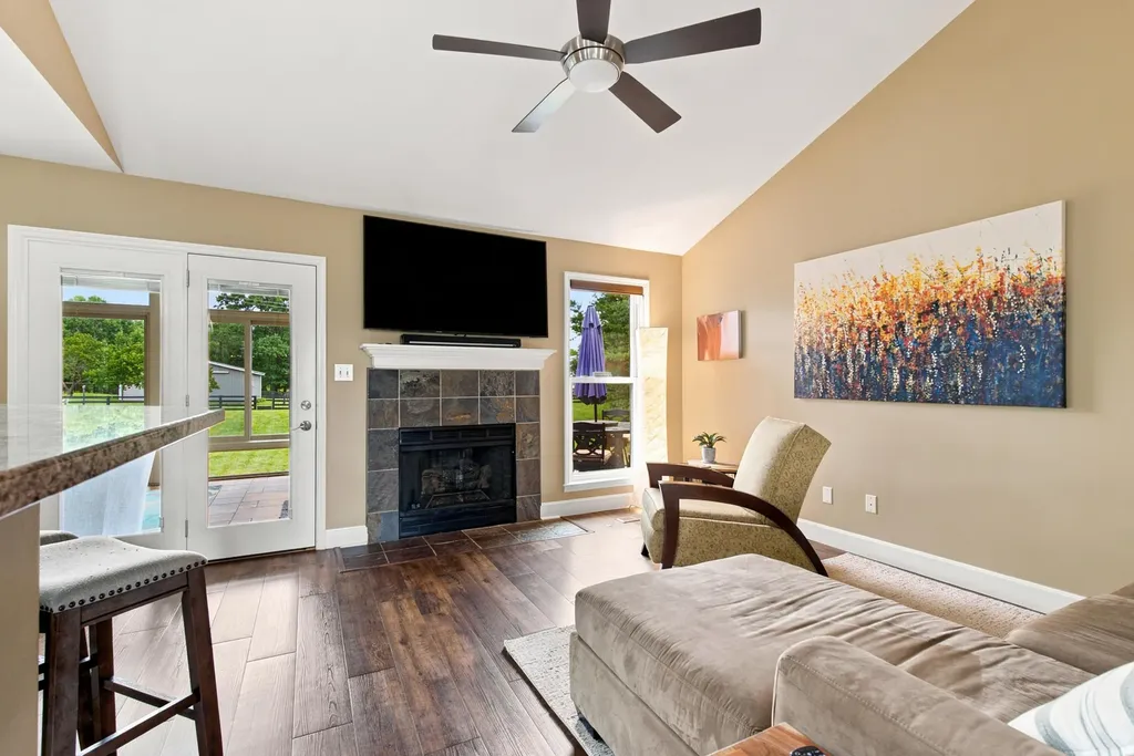 1208 Clear Creek Road Nicholasville KY 40356