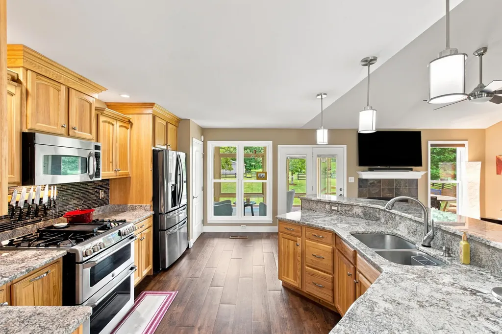 1208 Clear Creek Road Nicholasville KY 40356