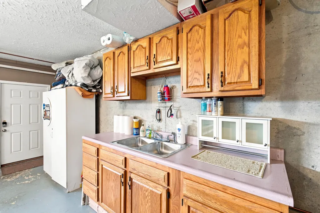 1208 Clear Creek Road Nicholasville KY 40356