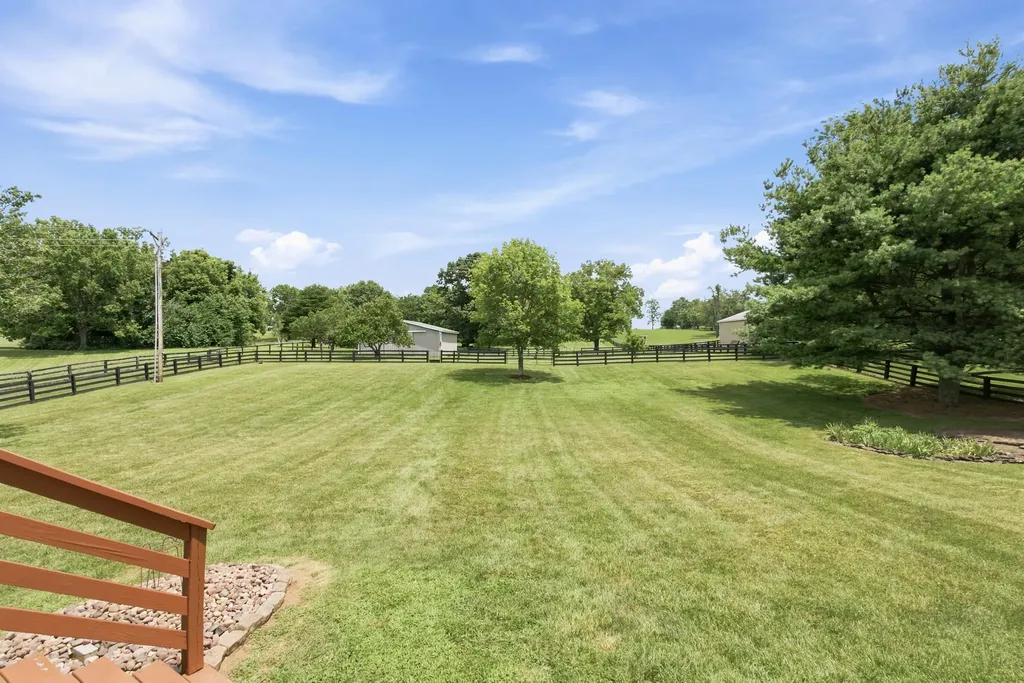 1208 Clear Creek Road Nicholasville KY 40356