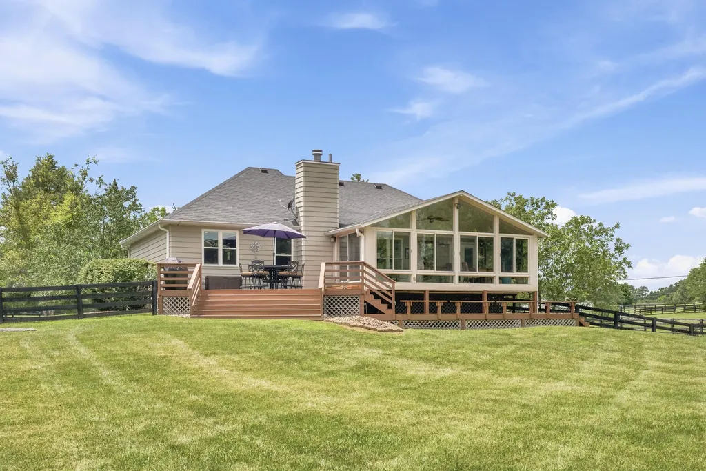 1208 Clear Creek Road Nicholasville KY 40356