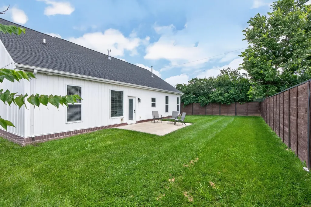 102 Jessamine Avenue Nicholasville KY 40356