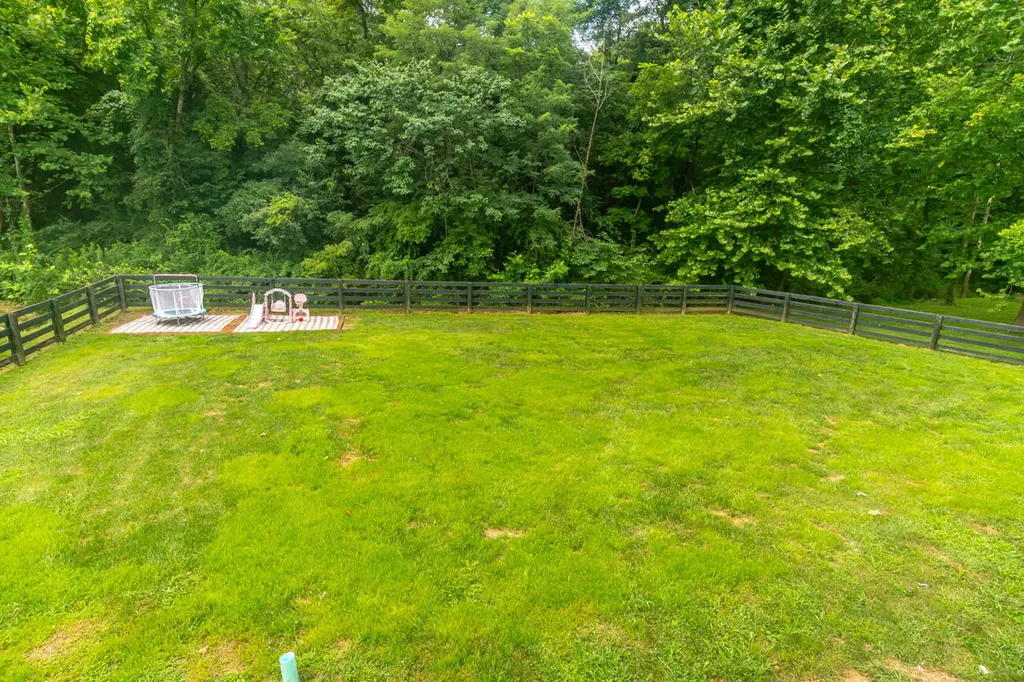 298 Waco Heights Waco KY 40385