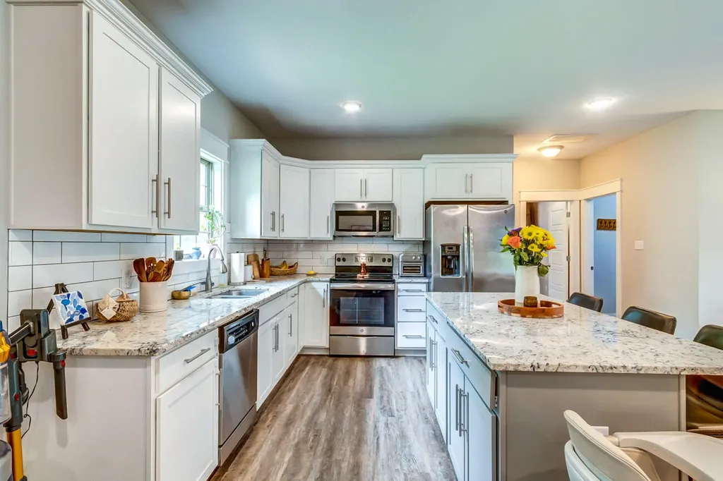 298 Waco Heights Waco KY 40385