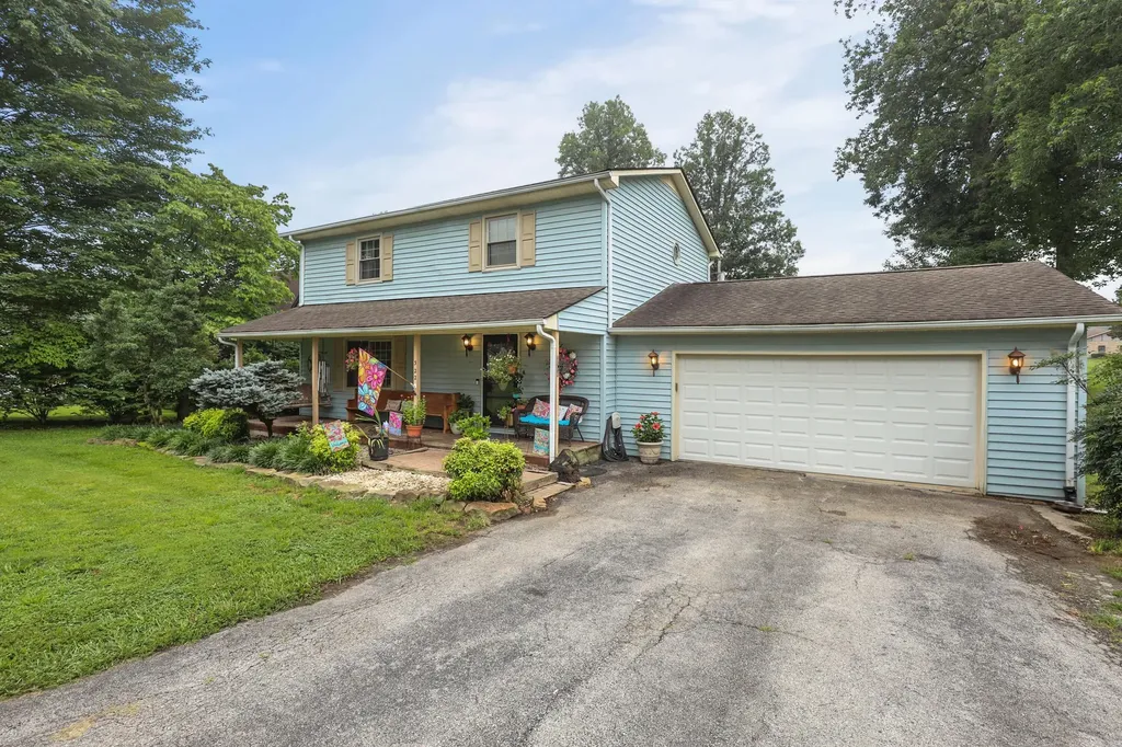 322 Spring Cut Circle Corbin KY 40701