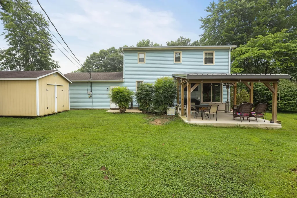 322 Spring Cut Circle Corbin KY 40701