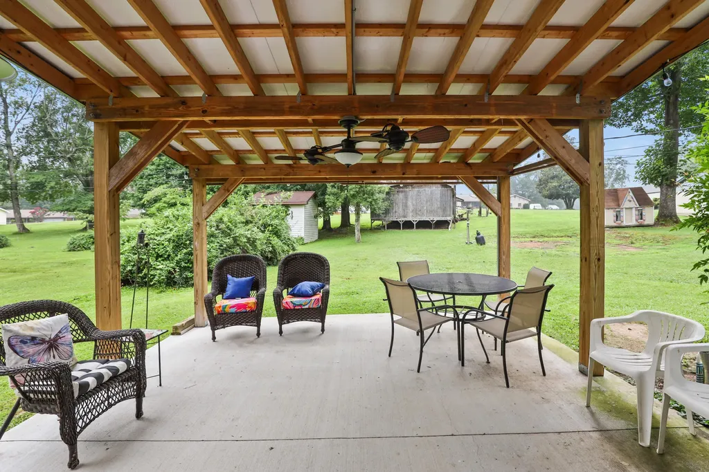 322 Spring Cut Circle Corbin KY 40701
