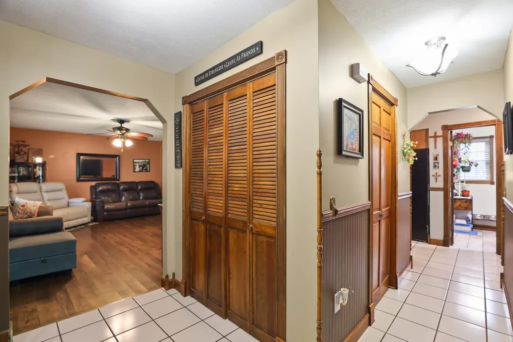 322 Spring Cut Circle Corbin KY 40701