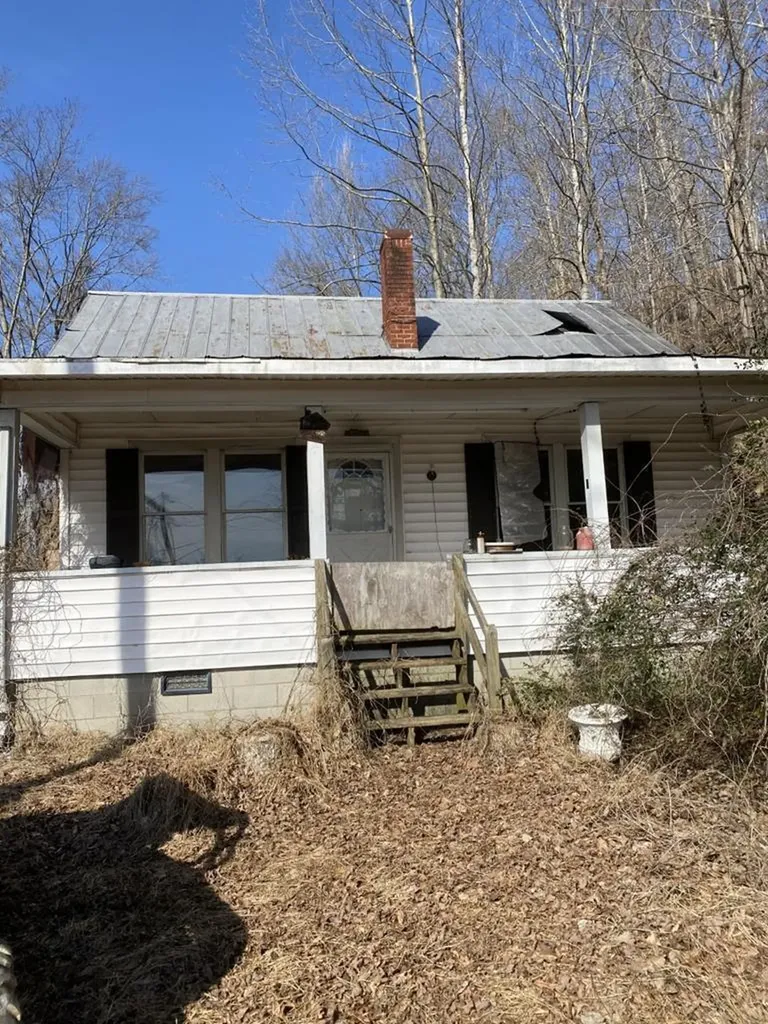 980 Bess Daniels Drive Prestonsburg KY 41653
